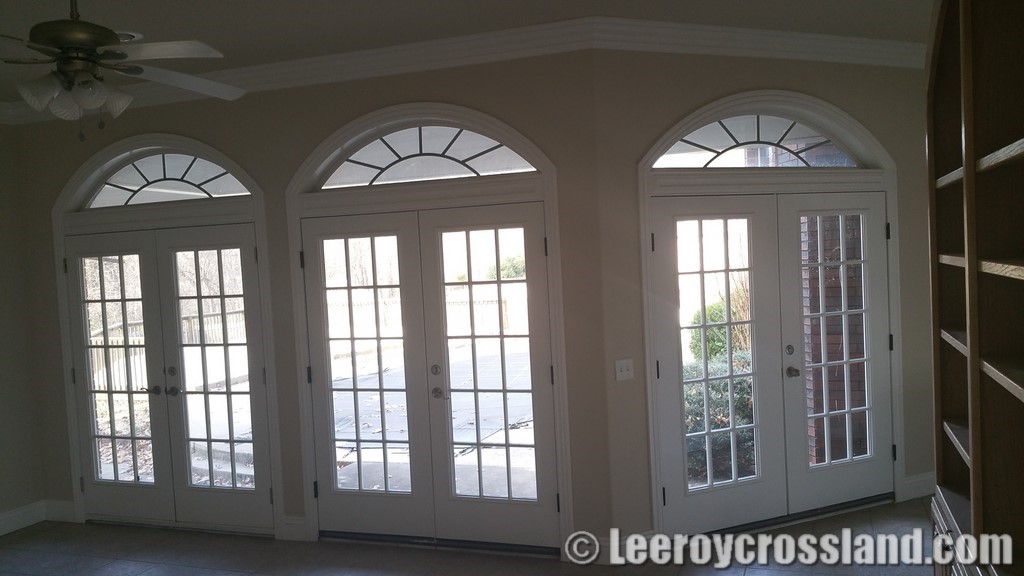 Door installer In Springdale Arkansas